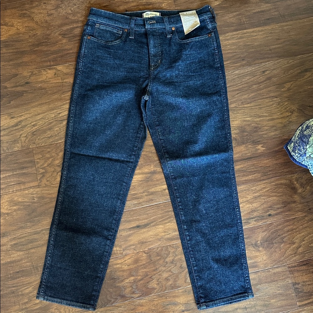 Madewell Mid-Rise Stovepipe Jeans in Deep Blue